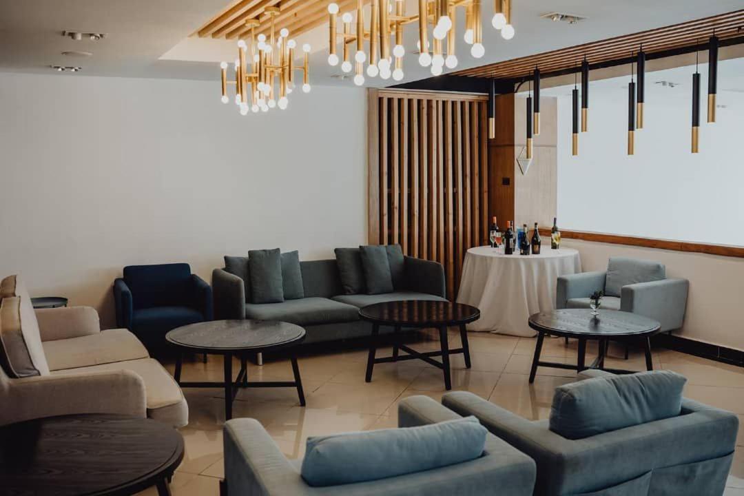Mazeki Addis Boutique Hotel Luaran gambar