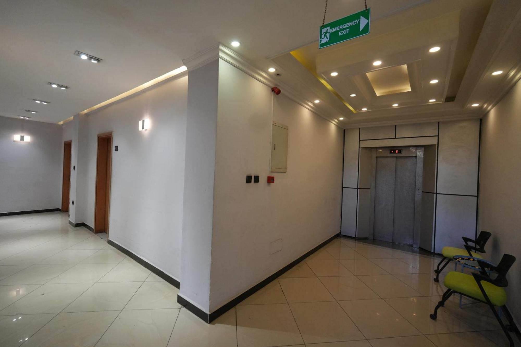 Mazeki Addis Boutique Hotel Luaran gambar